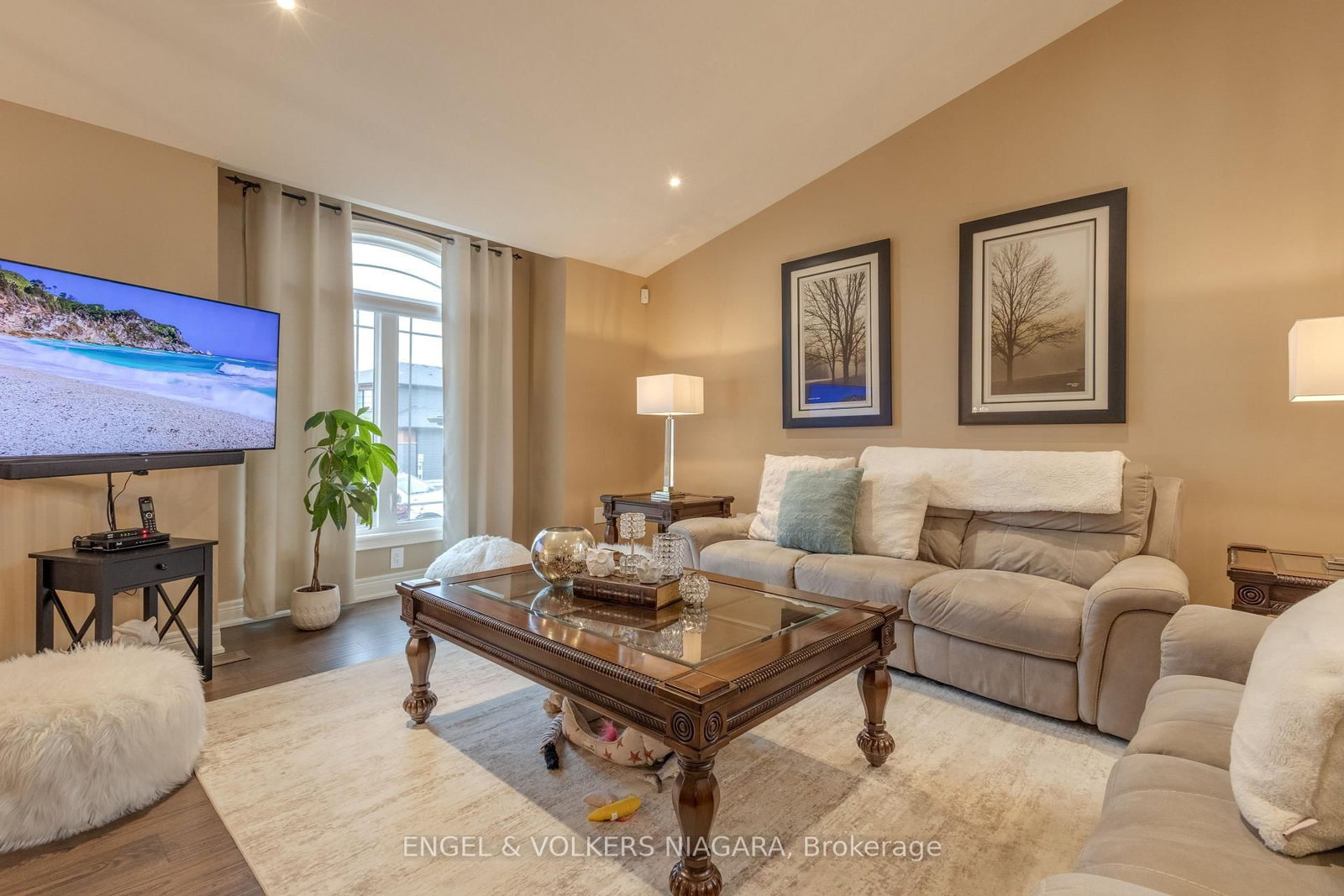 5 Delicious Court • Thorold, ON photo 13