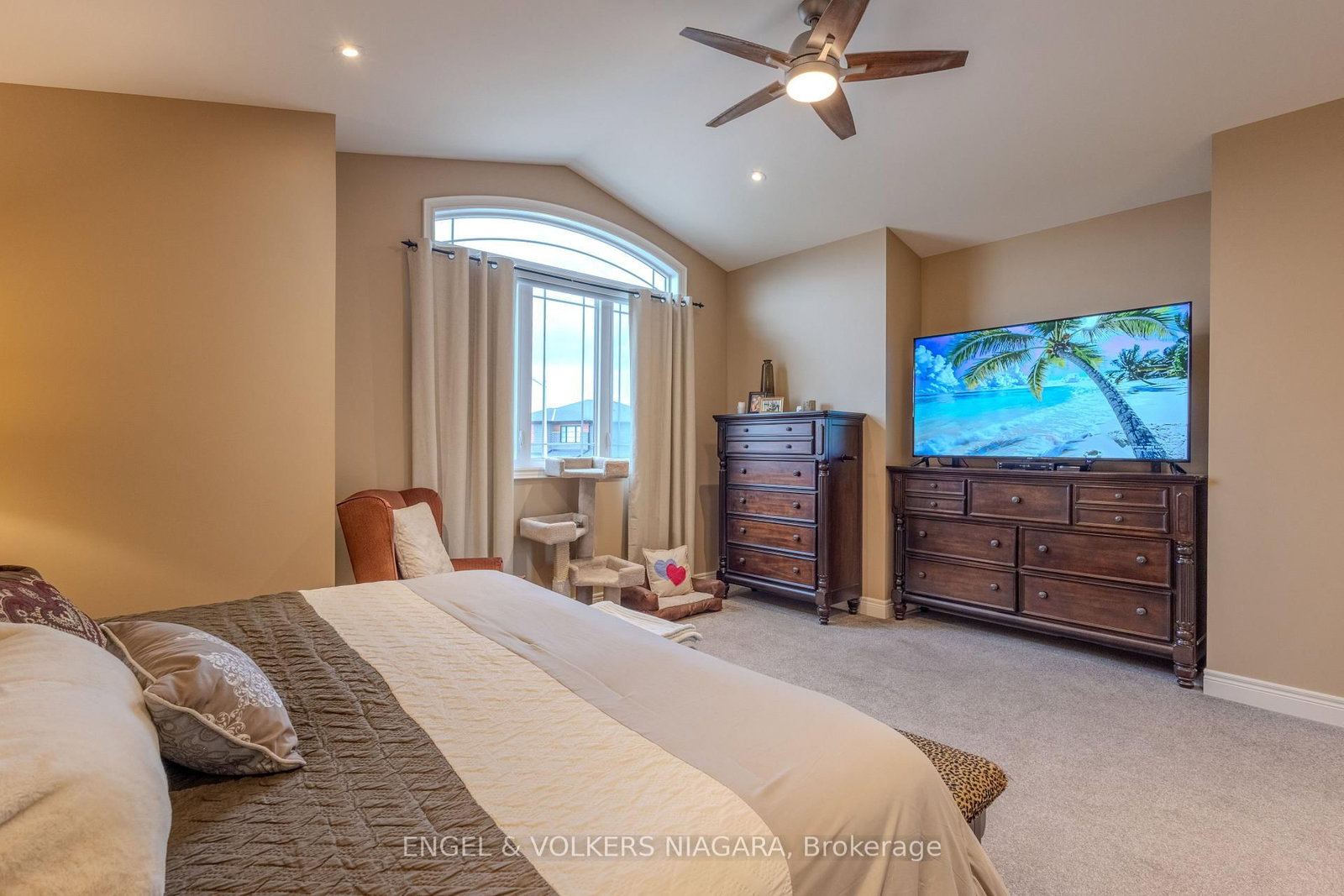 5 Delicious Court • Thorold, ON photo 23