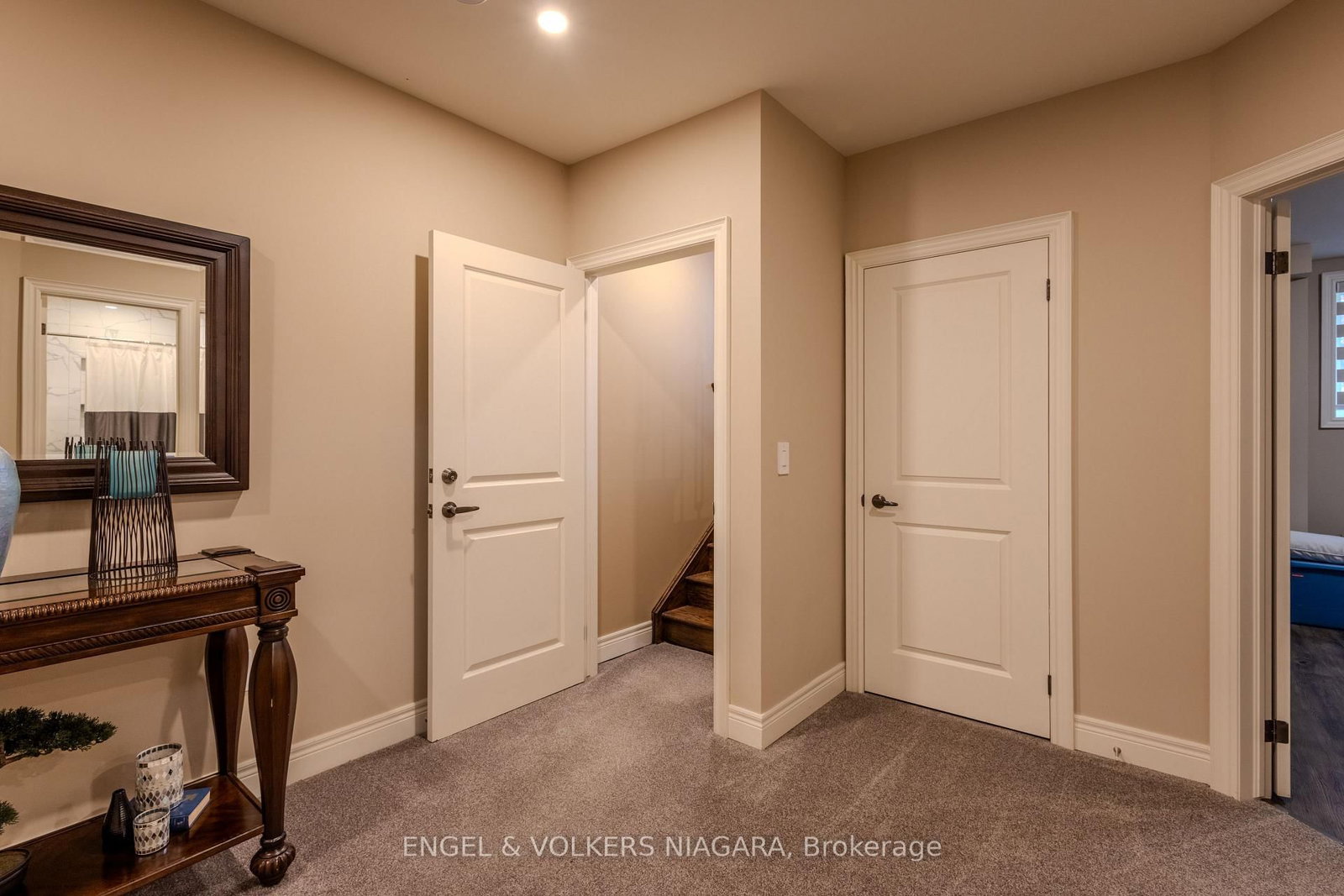 5 Delicious Court • Thorold, ON photo 35
