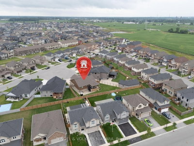 5 Delicious Court • Thorold, ON photo 8