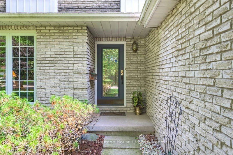 243 Tatlock Court