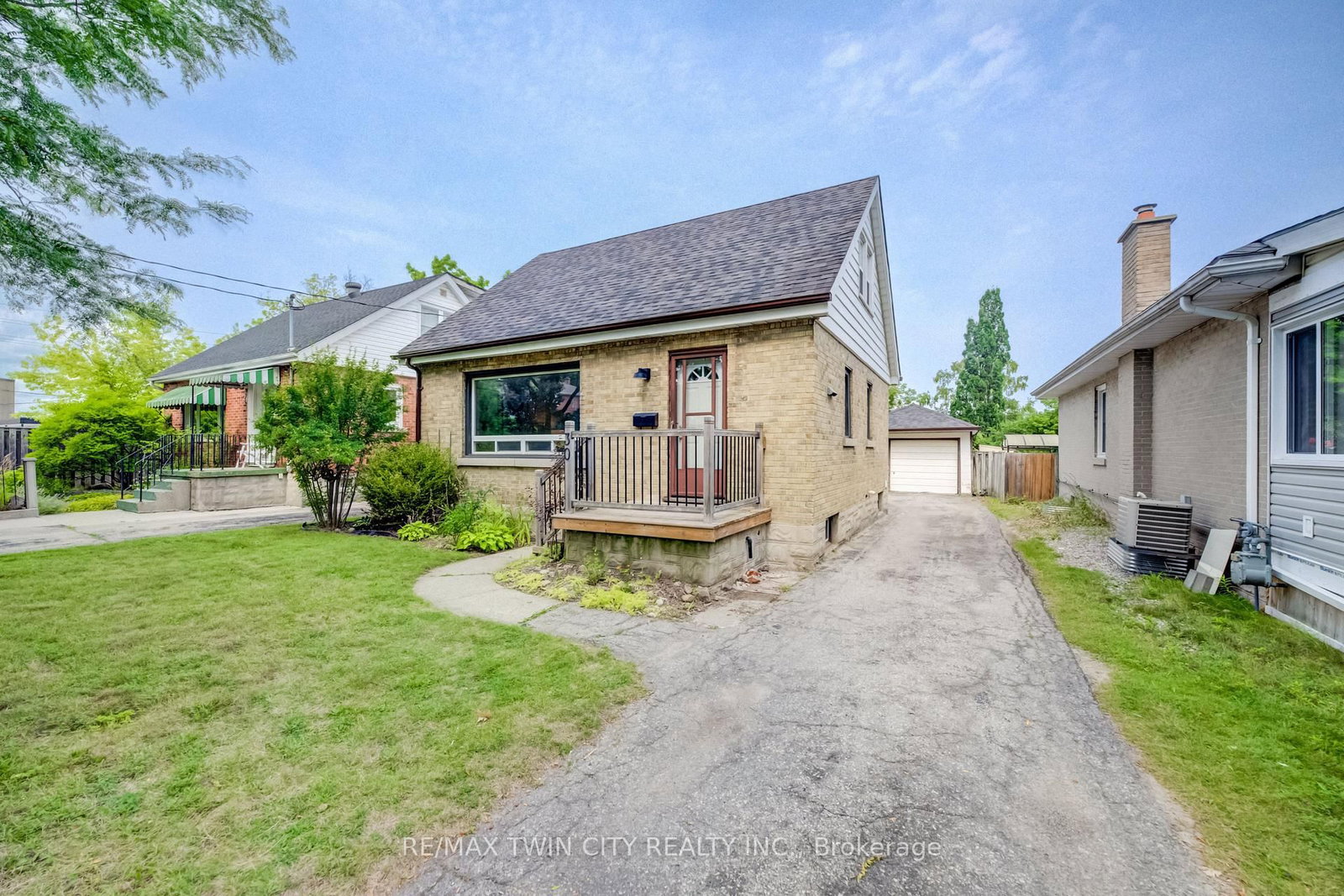 Listing Image 3