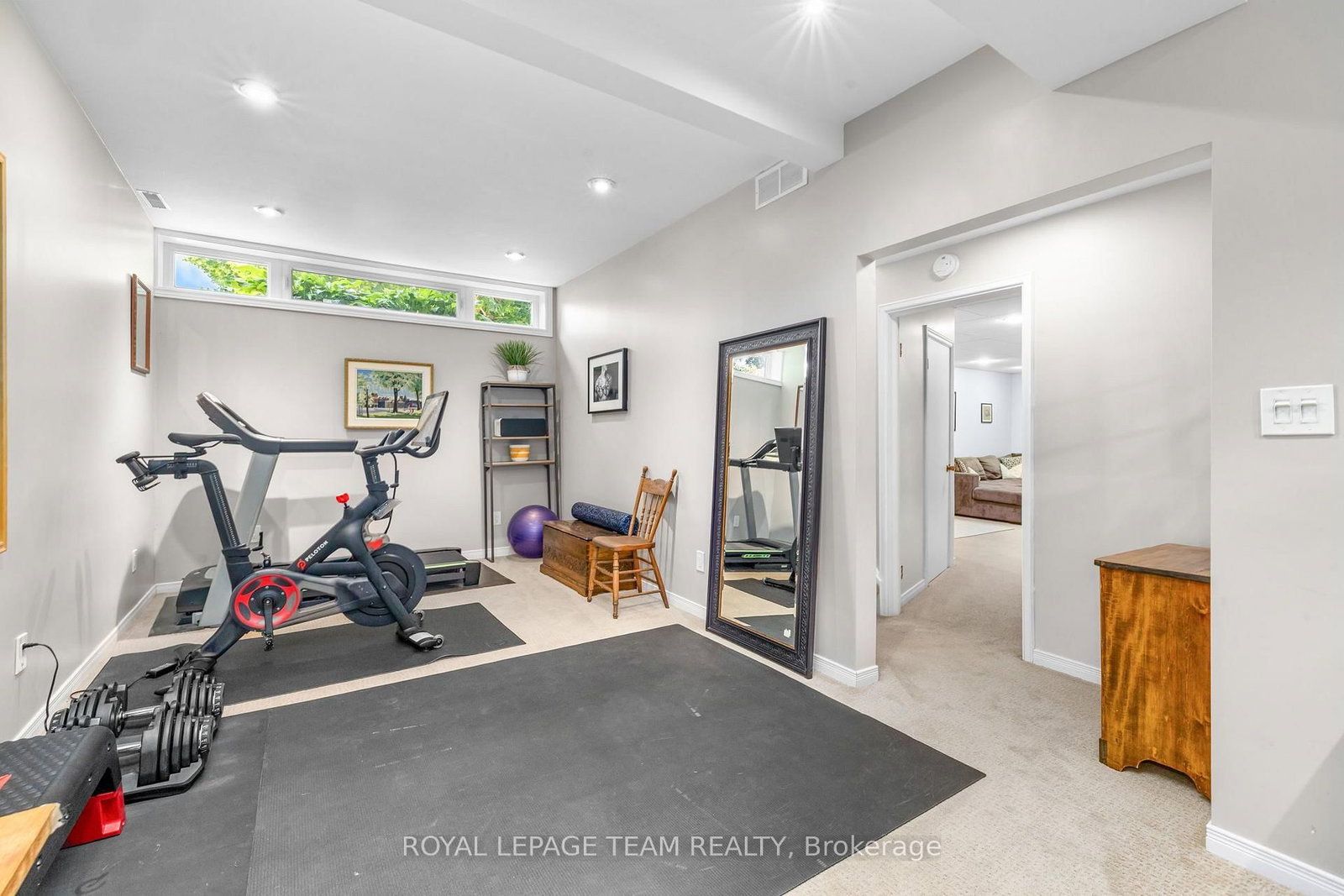 2296 Kay Street • Ottawa, ON photo 39
