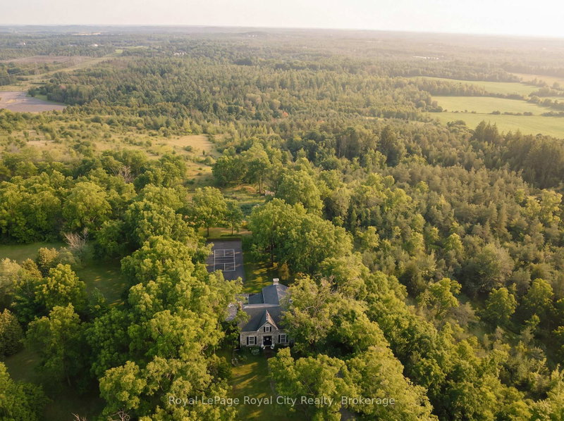 7243 Concession 1 Road