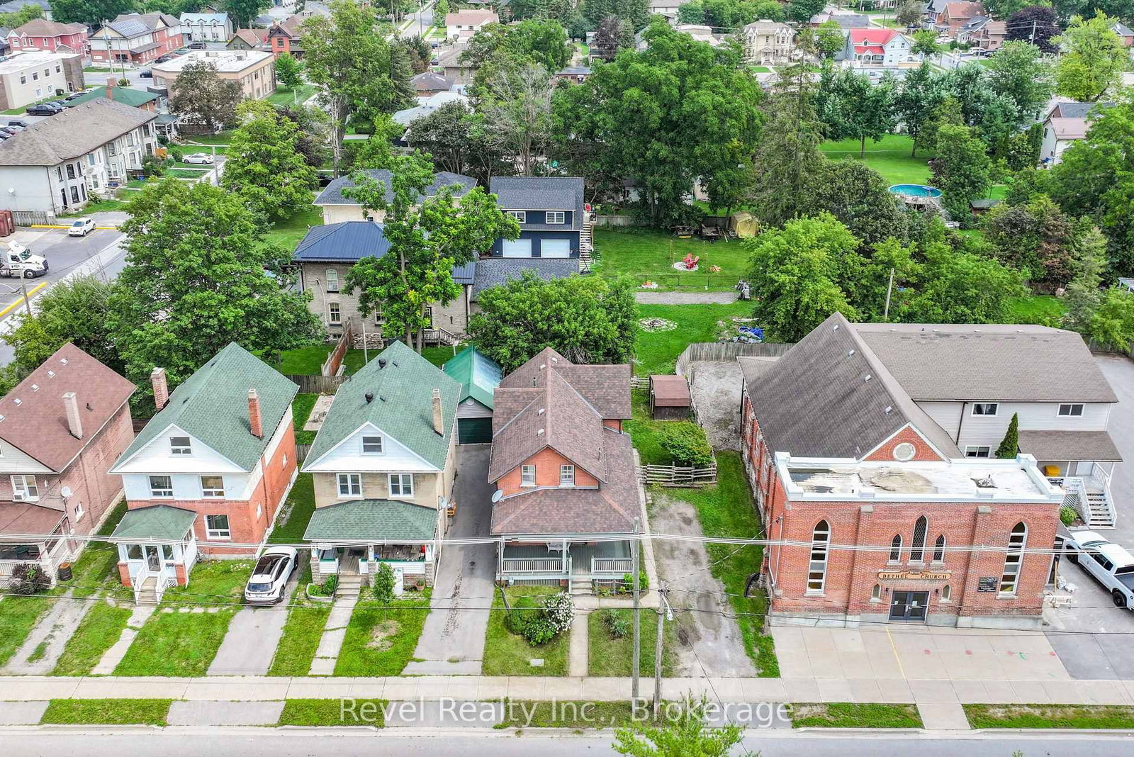68 William Street S • Kawartha Lakes, ON photo 11