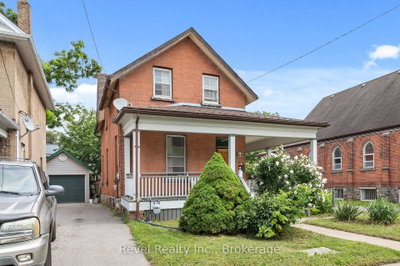 68 William Street S • Kawartha Lakes, ON photo 3