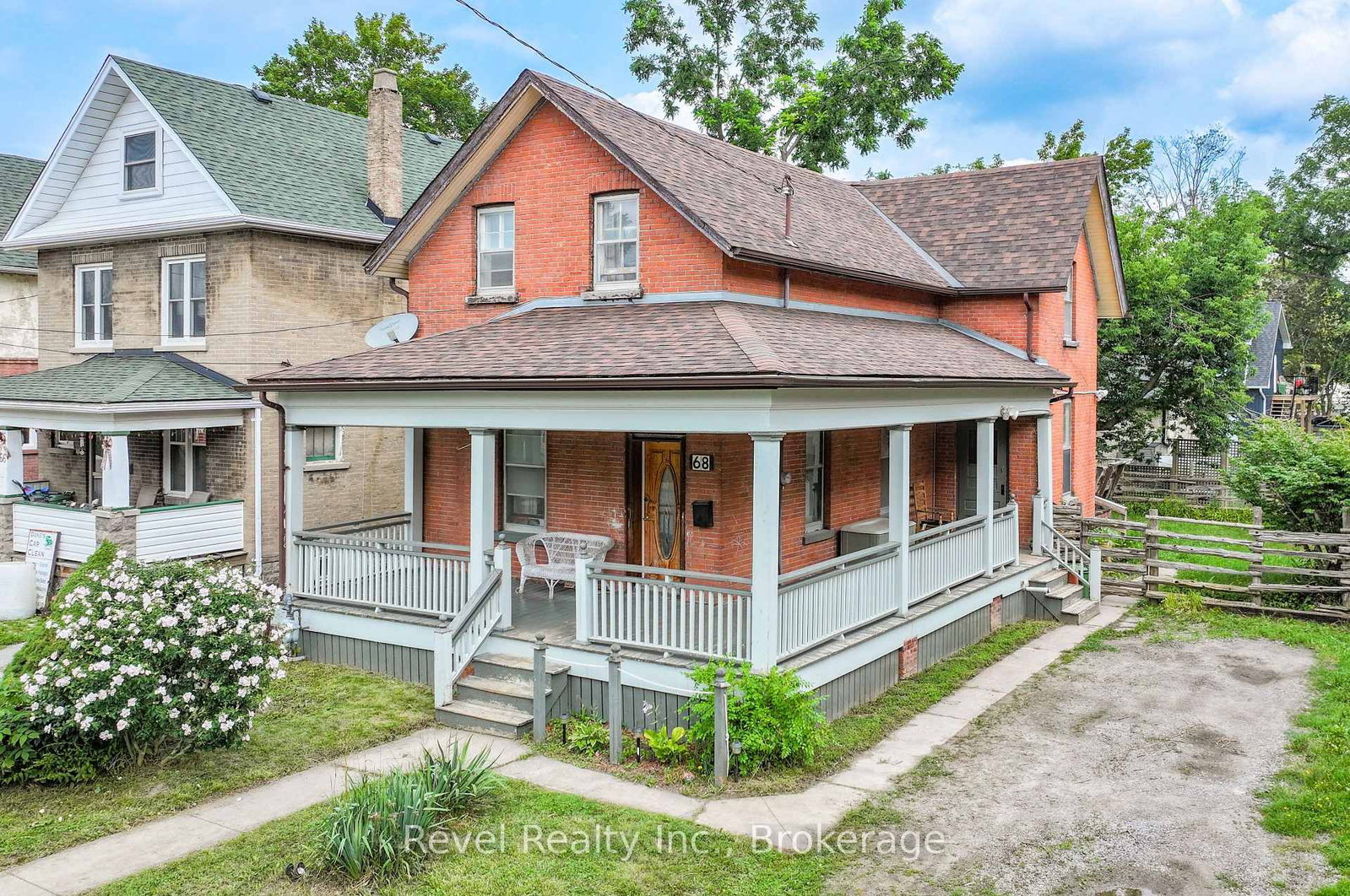 68 William Street S • Kawartha Lakes, ON photo 4