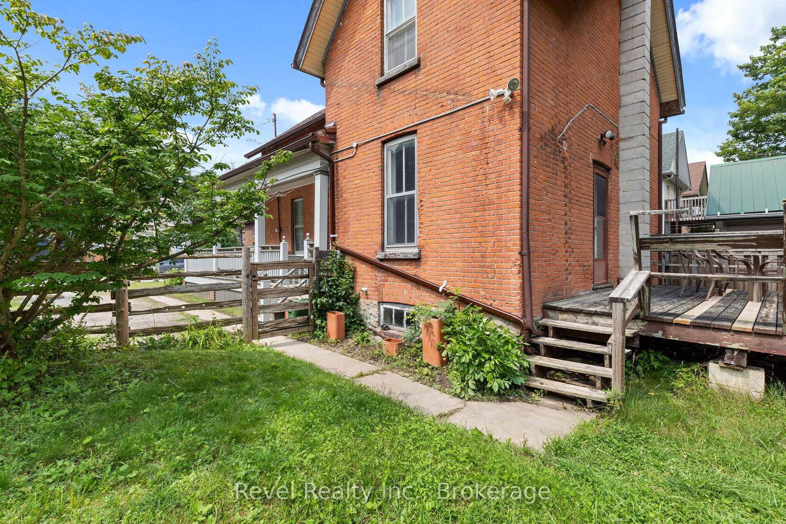 68 William Street S • Kawartha Lakes, ON photo 42