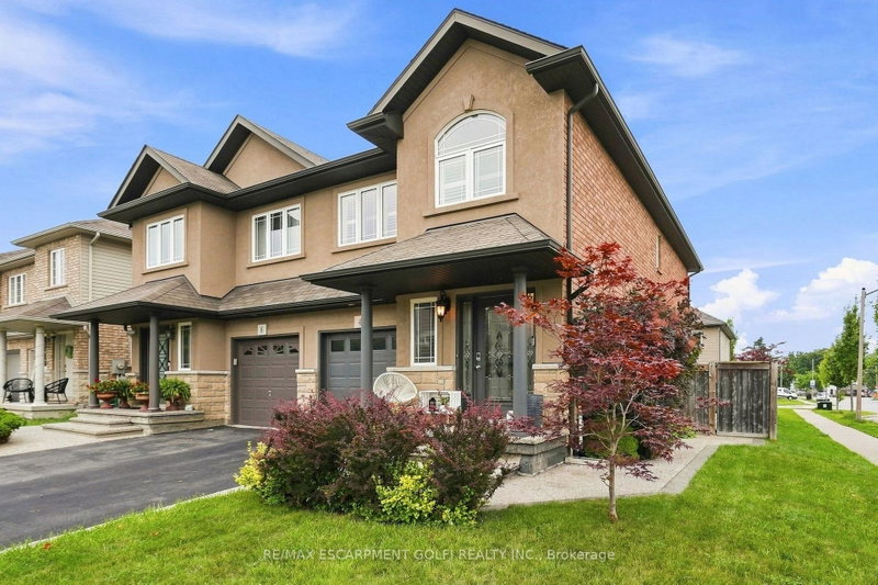 4 Whitworth Terrace
