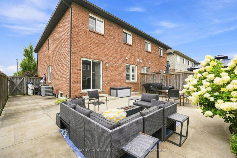 4 Whitworth Terrace