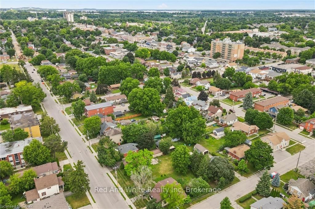 1271 Hamilton Street • Cambridge, ON photo 3