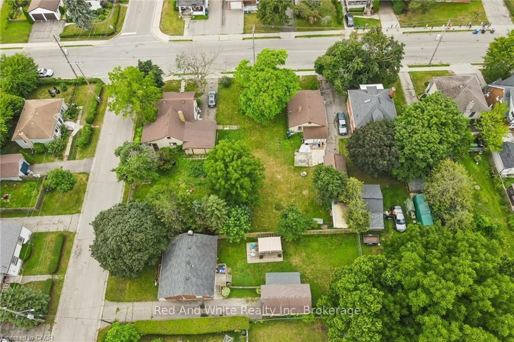 1271 Hamilton Street • Cambridge, ON photo 4