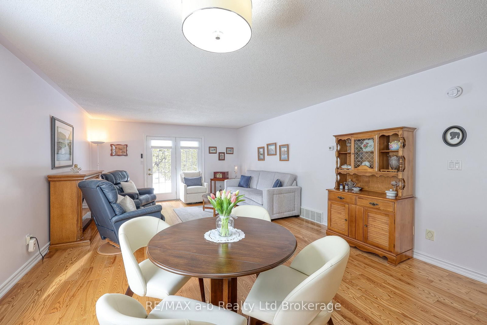 23 Brasher Drive • Tillsonburg, ON photo 8