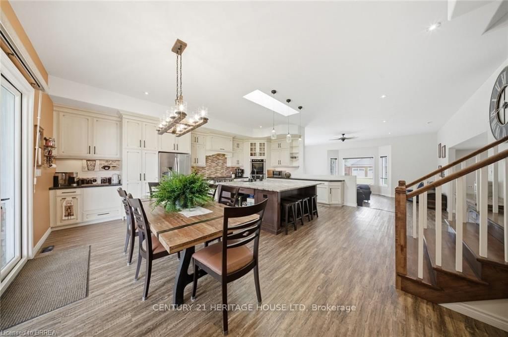 5 Echo Villa Avenue • Brantford, ON photo 18