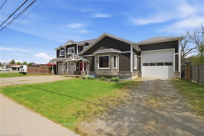 5 Echo Villa Avenue • Brantford, ON photo 4