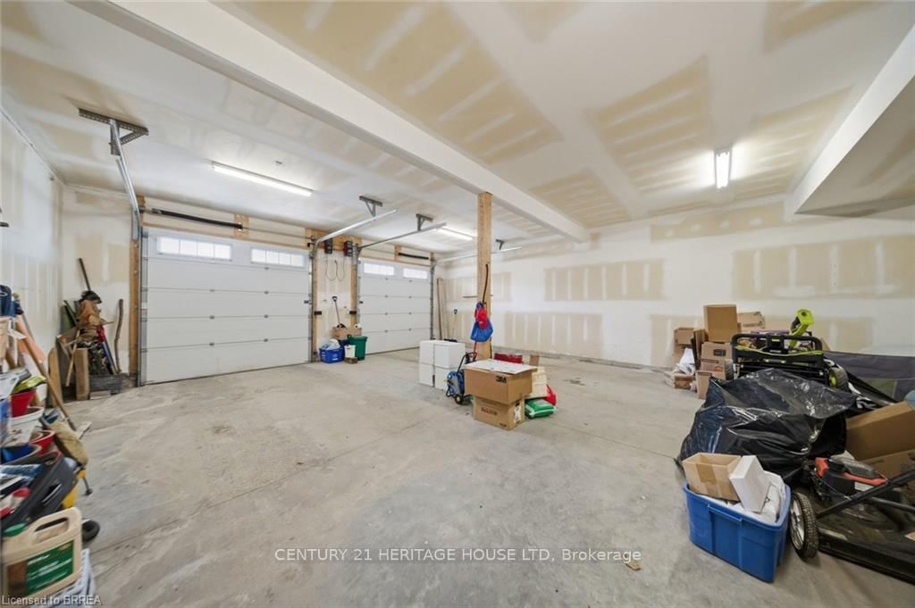 5 Echo Villa Avenue • Brantford, ON photo 34