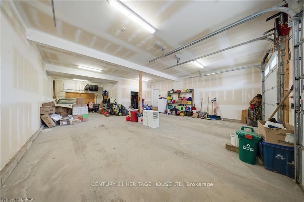 5 Echo Villa Avenue • Brantford, ON photo 35