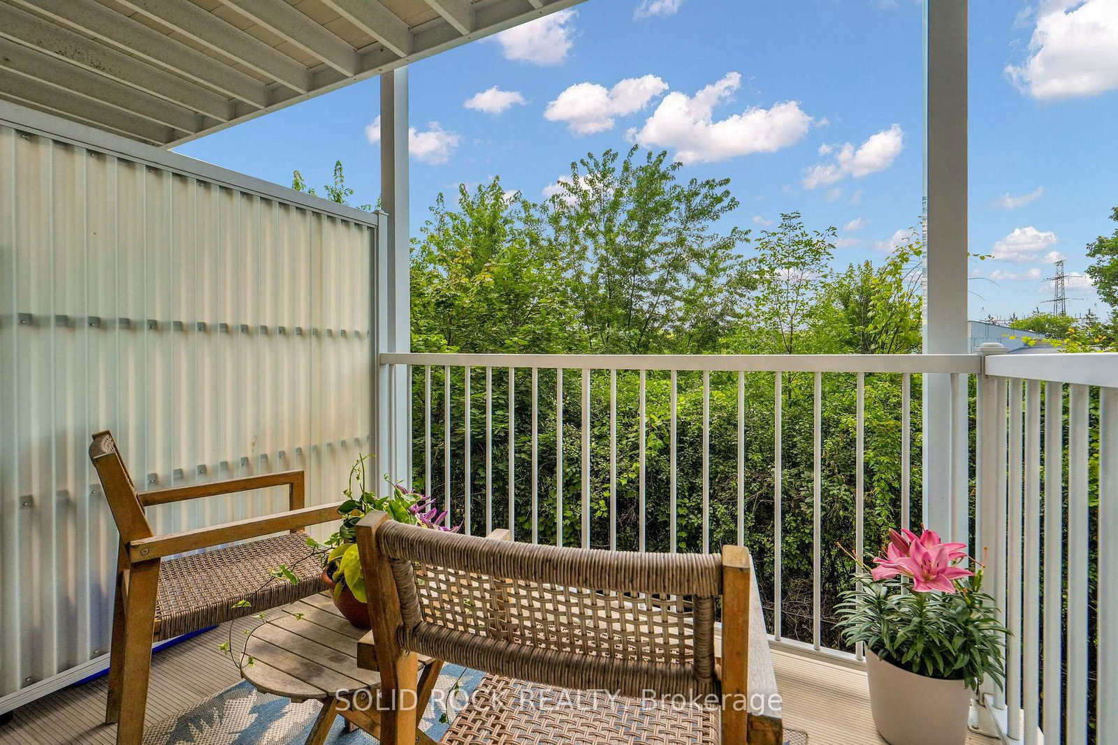 645 Reardon Private • Ottawa, ON photo 18