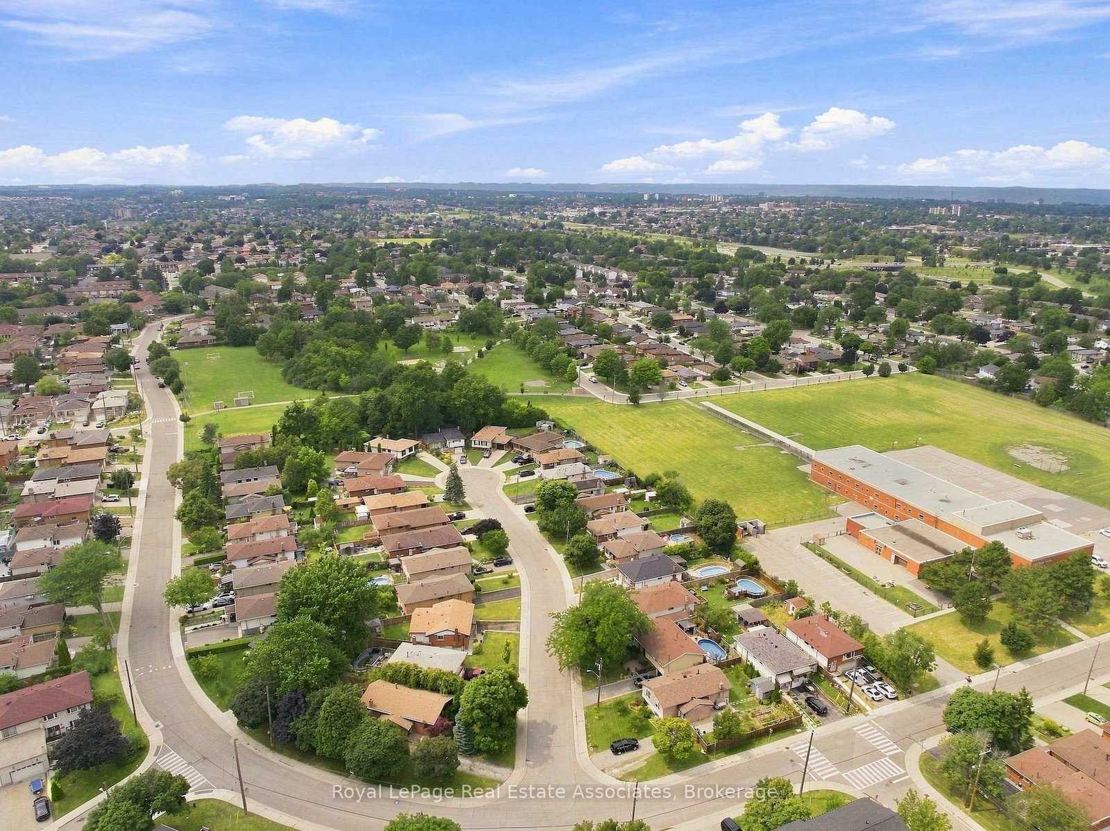 15 Quay Court • Hamilton, ON photo 44