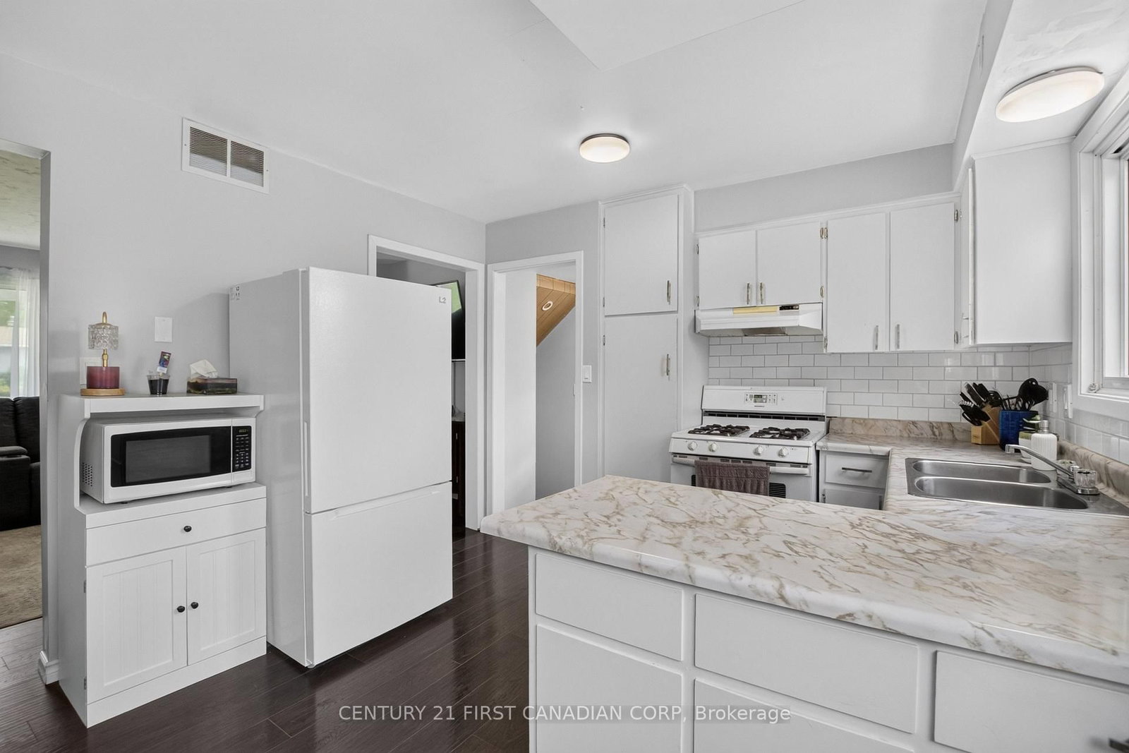 44 Hammond Street • St. Thomas, ON photo 16