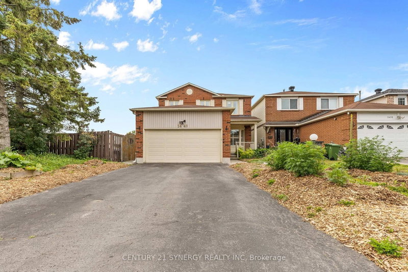 1449 Laurin Crescent