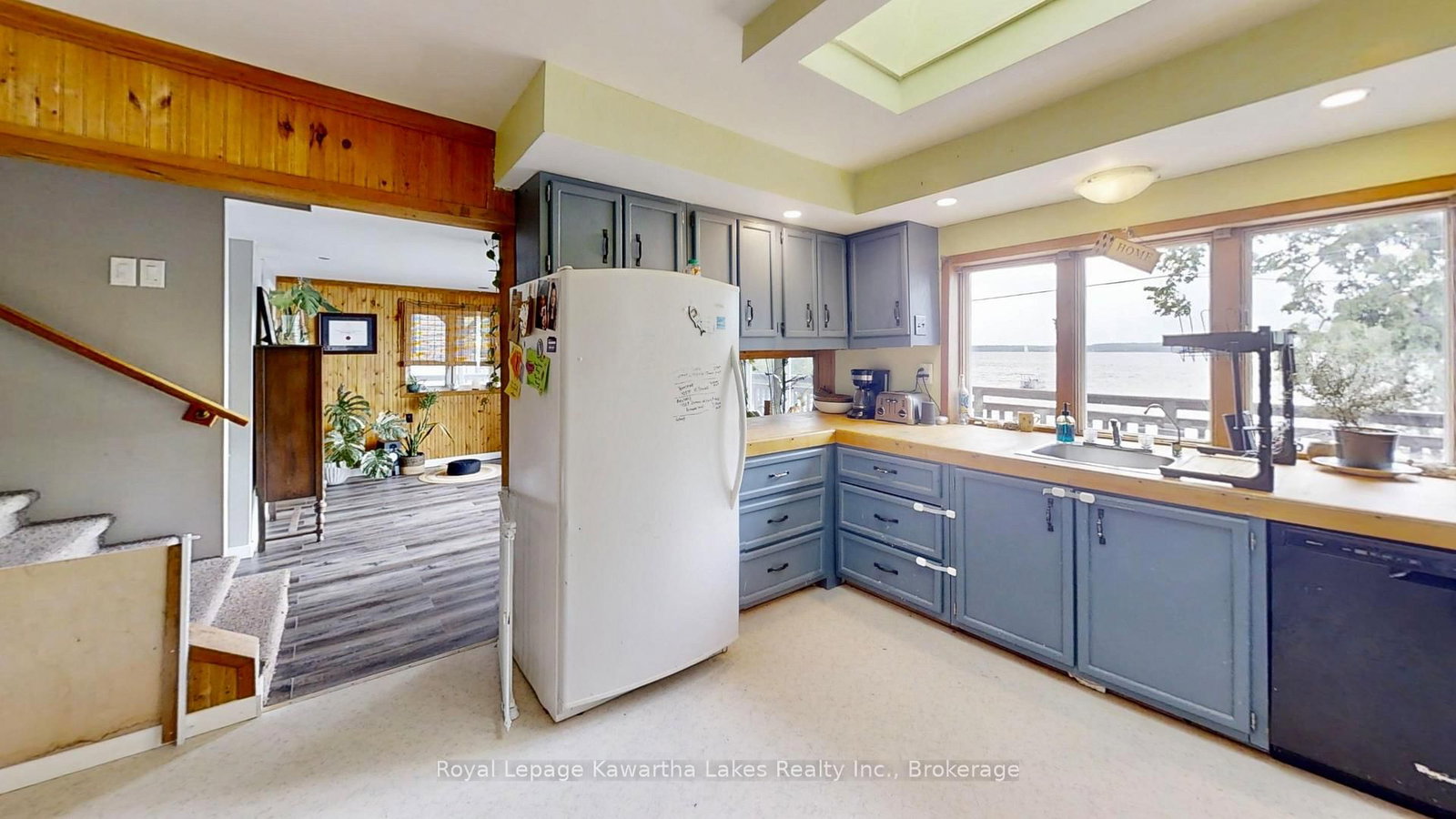 67 Hazel St, Kawartha Lakes, view 8