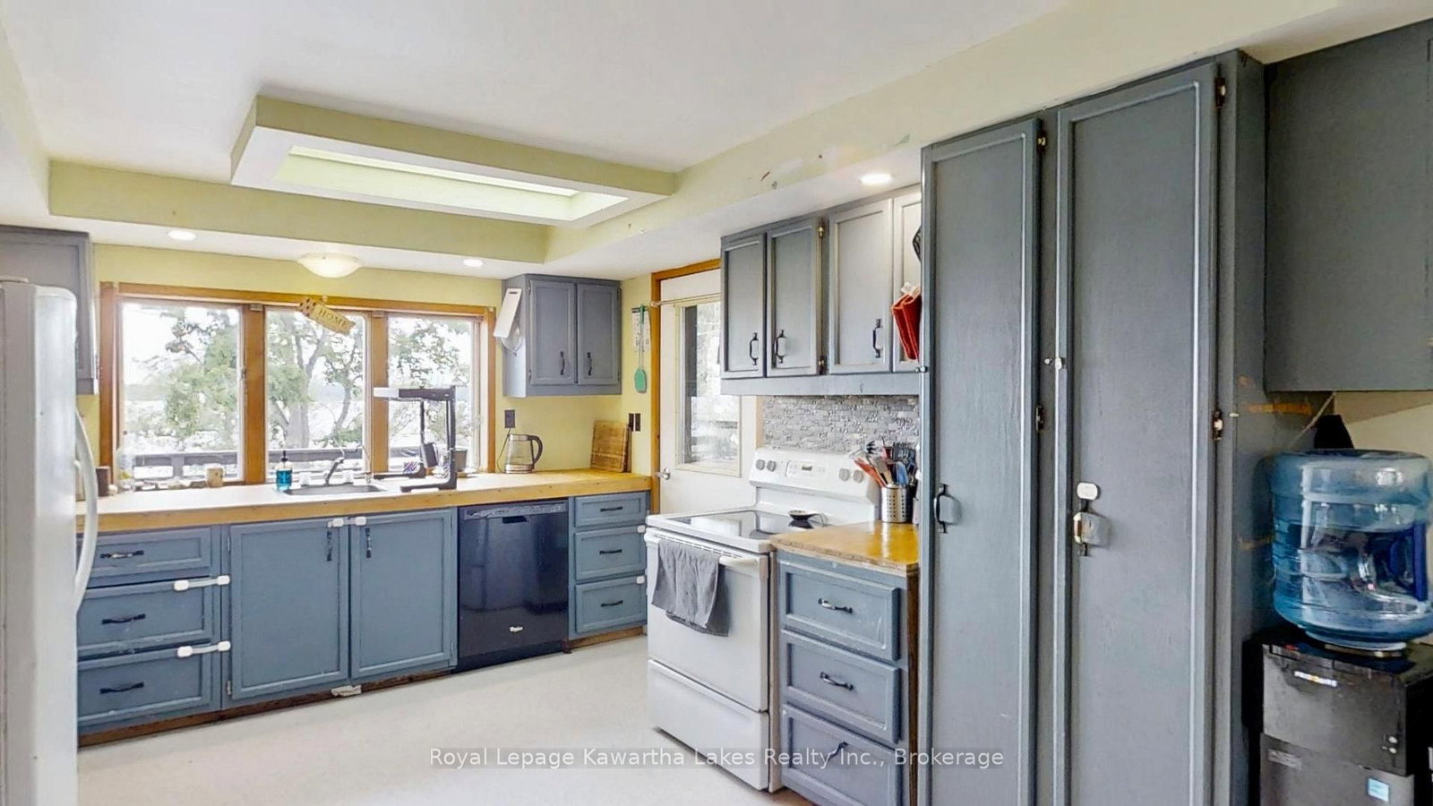 67 Hazel St, Kawartha Lakes, view 9