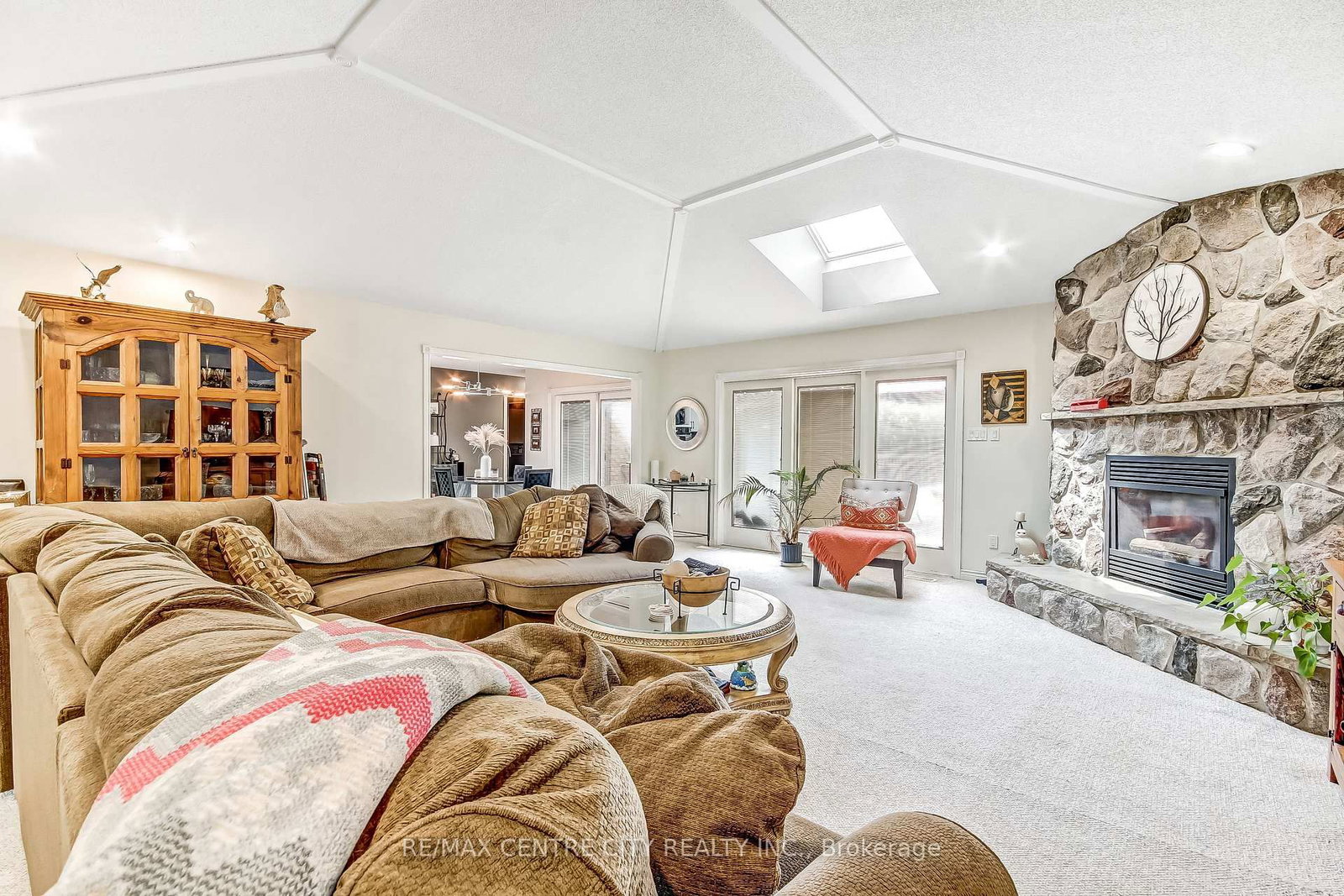 10308 Greenpark Drive • Southwold, ON photo 7