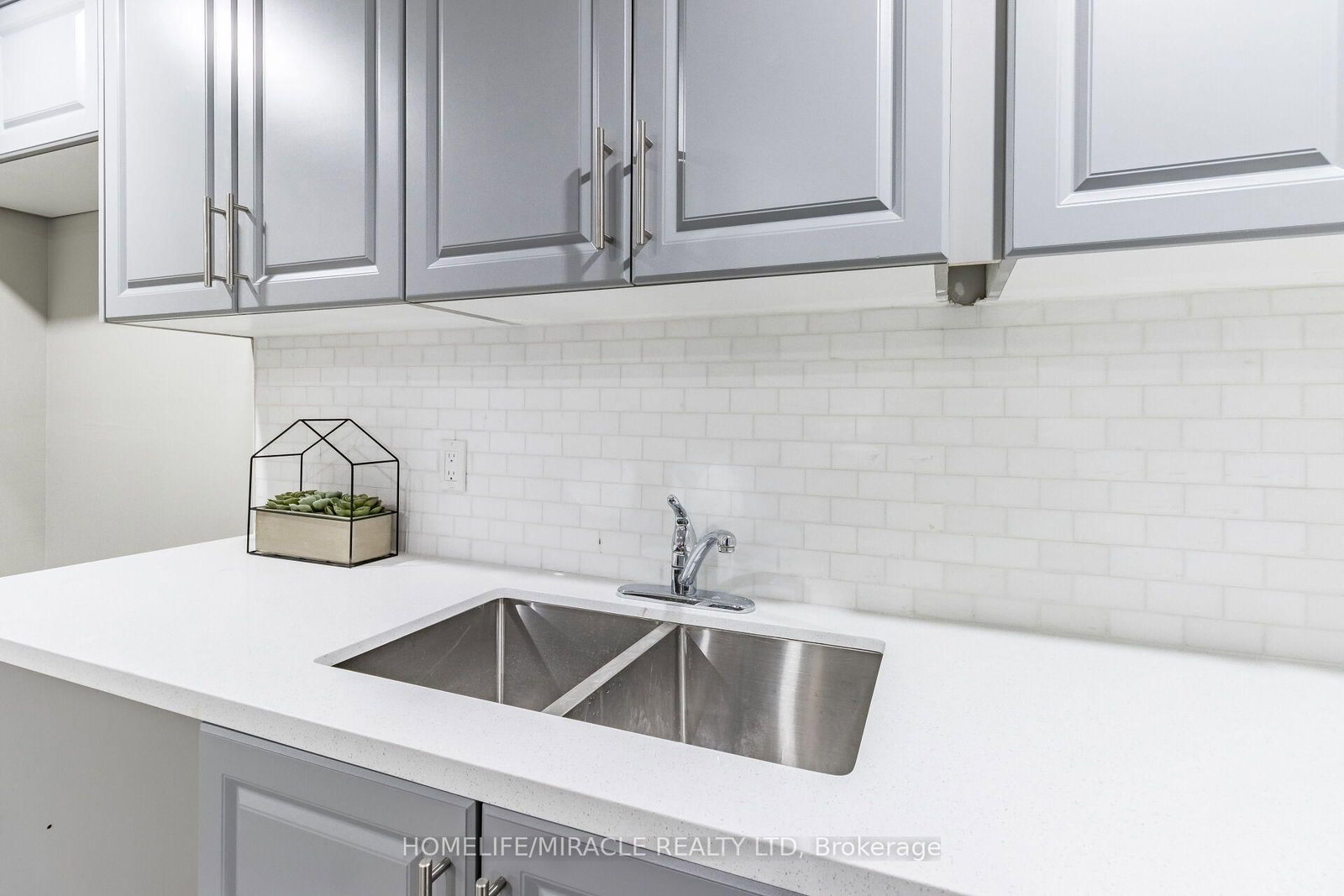15 Spiers Crescent • Cambridge, ON photo 19