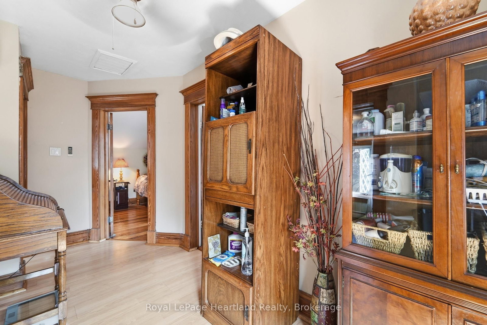 187 CAMERON Street • Goderich, ON photo 19
