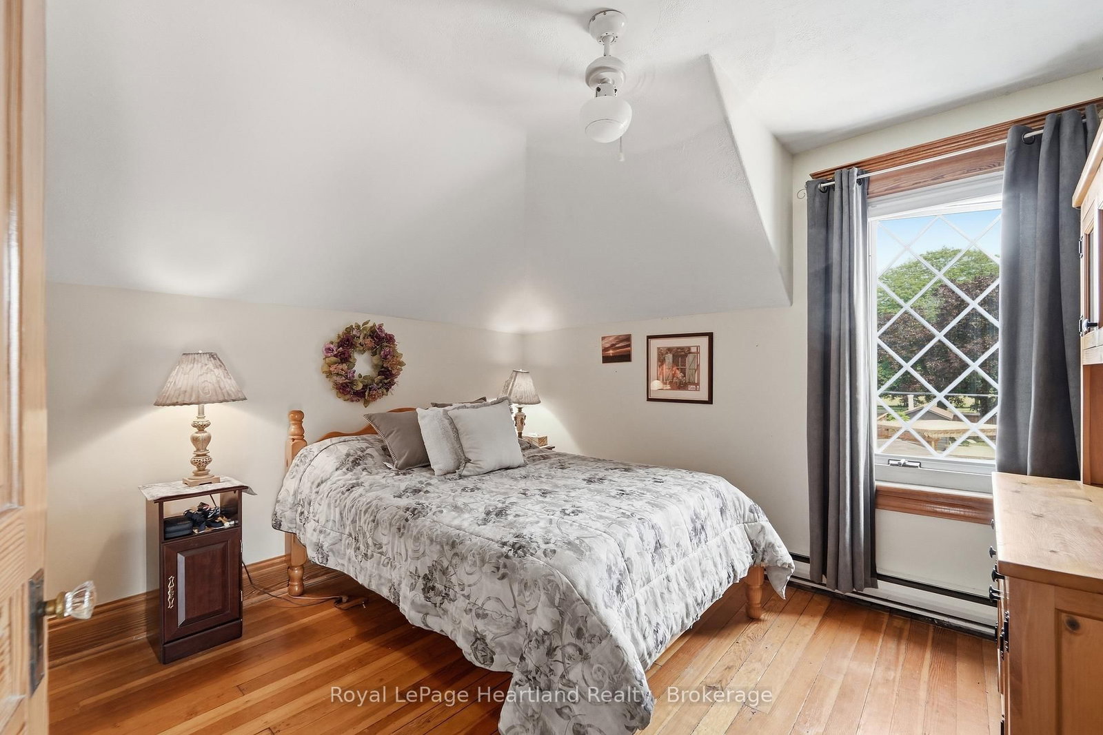 187 CAMERON Street • Goderich, ON photo 24