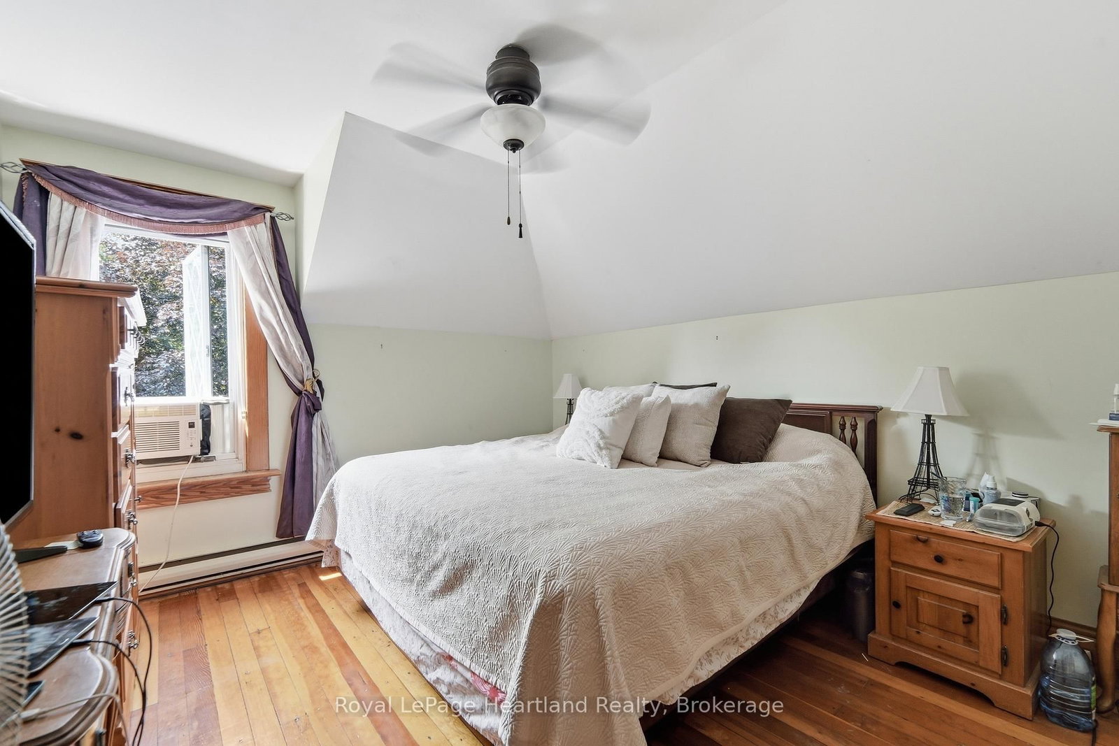 187 CAMERON Street • Goderich, ON photo 26