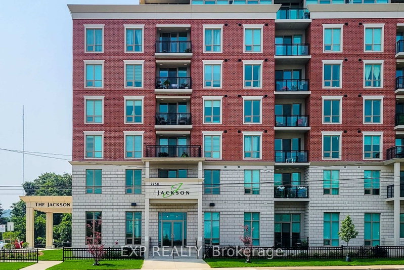 102 - 2750 King Street E