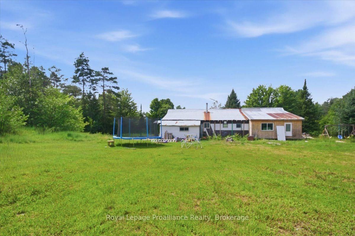 27 Hartin Road • Addington Highlands, ON photo 33