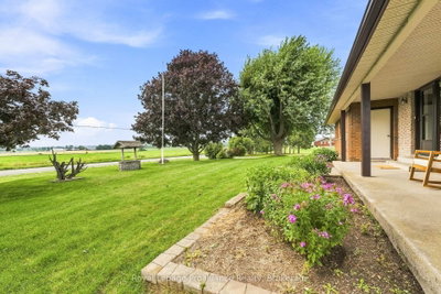 499 McMaster Road • Quinte West, ON photo 8