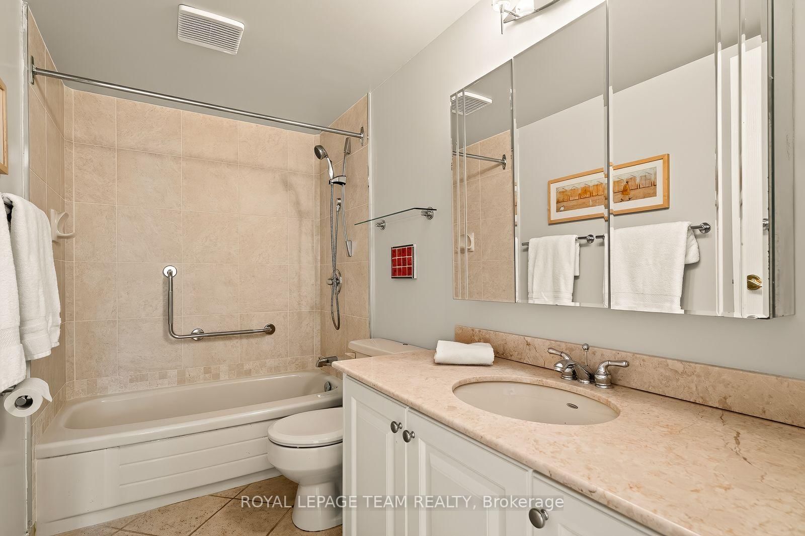 130 Rideau Terrace • #7 • Ottawa, ON photo 30