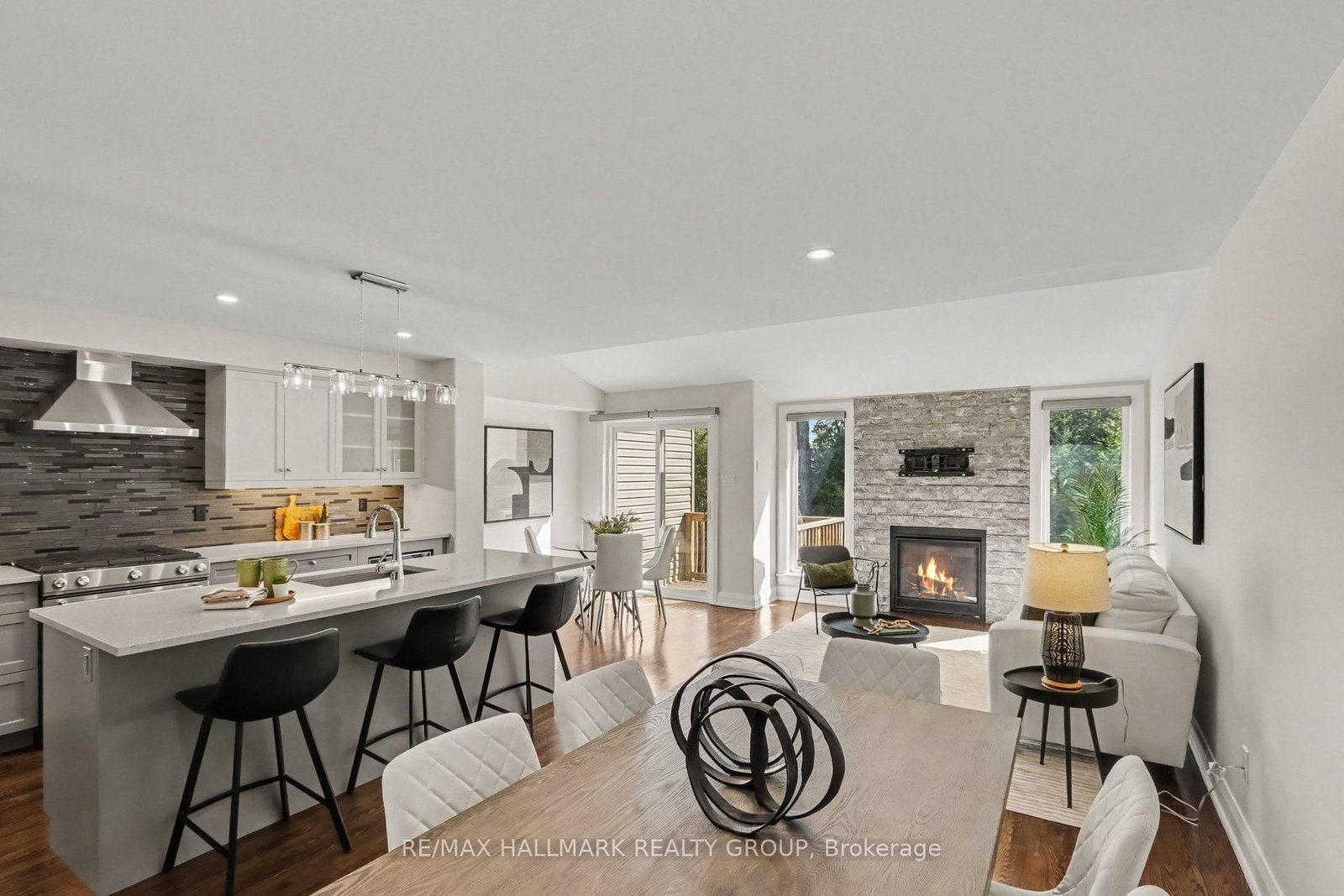 52 Porter Street • Stittsville, ON photo 11