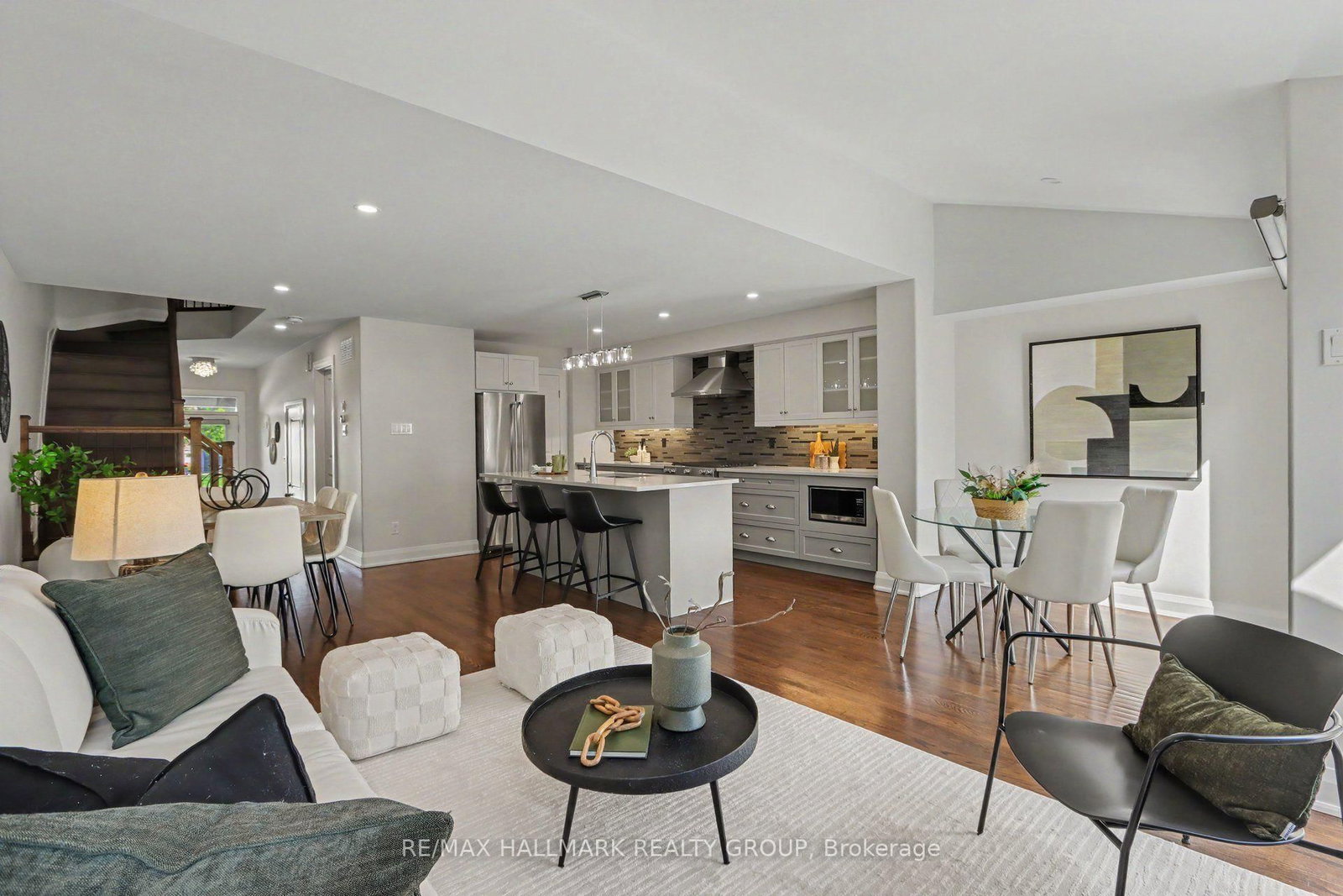 52 Porter Street • Stittsville, ON photo 14