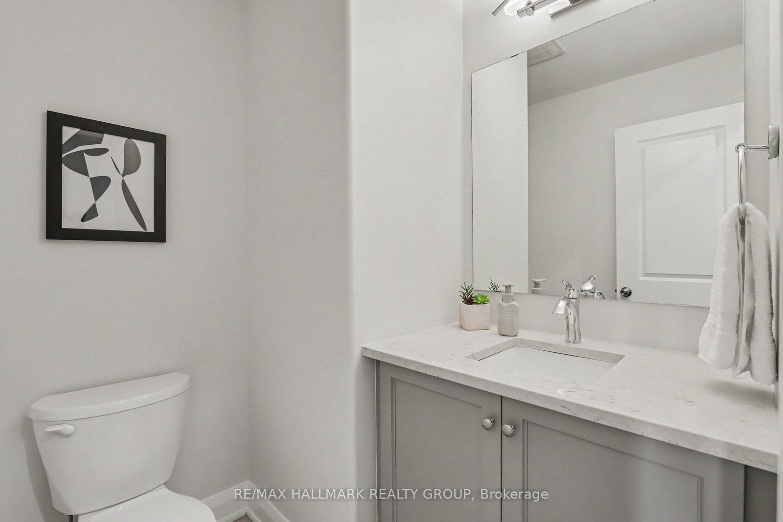 52 Porter Street • Stittsville, ON photo 16