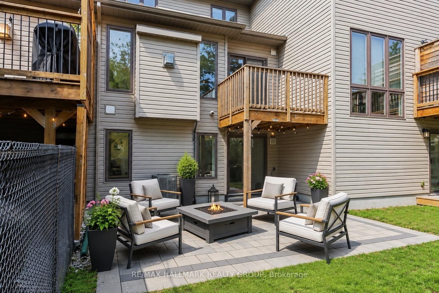 52 Porter Street • Stittsville, ON photo 34