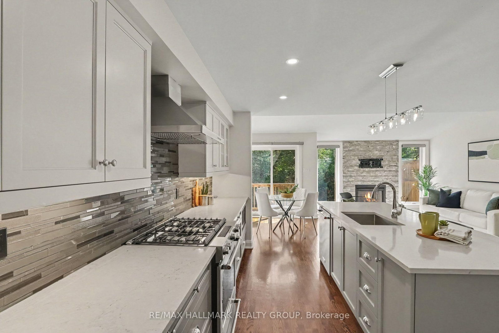 52 Porter Street • Stittsville, ON photo 6