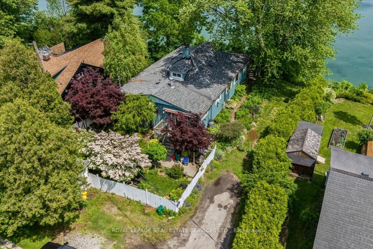 2 14th Street • Grimsby, ON photo 6