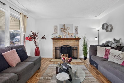 140 Highbury Avenue N • London East, ON photo 4