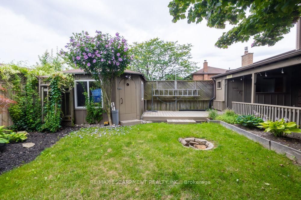 49 Branthaven Drive • Hamilton, ON photo 36