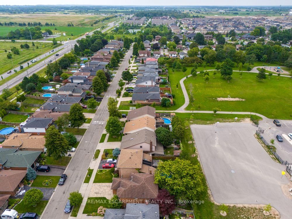 49 Branthaven Drive • Hamilton, ON photo 41
