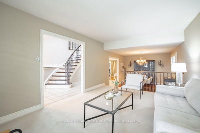 49 Branthaven Drive • Hamilton, ON photo 6