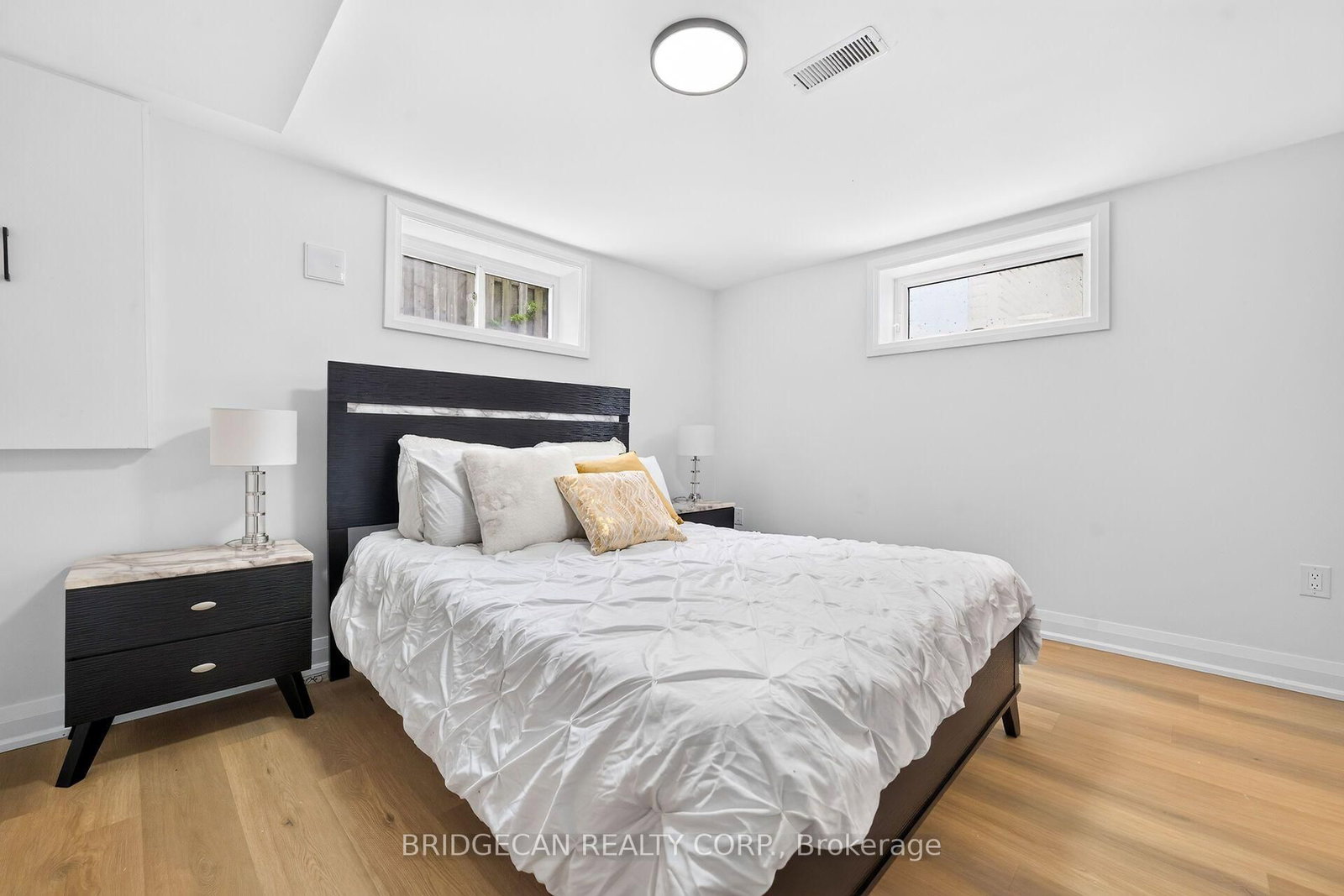 138 Rendell Boulevard • Hamilton, ON photo 32