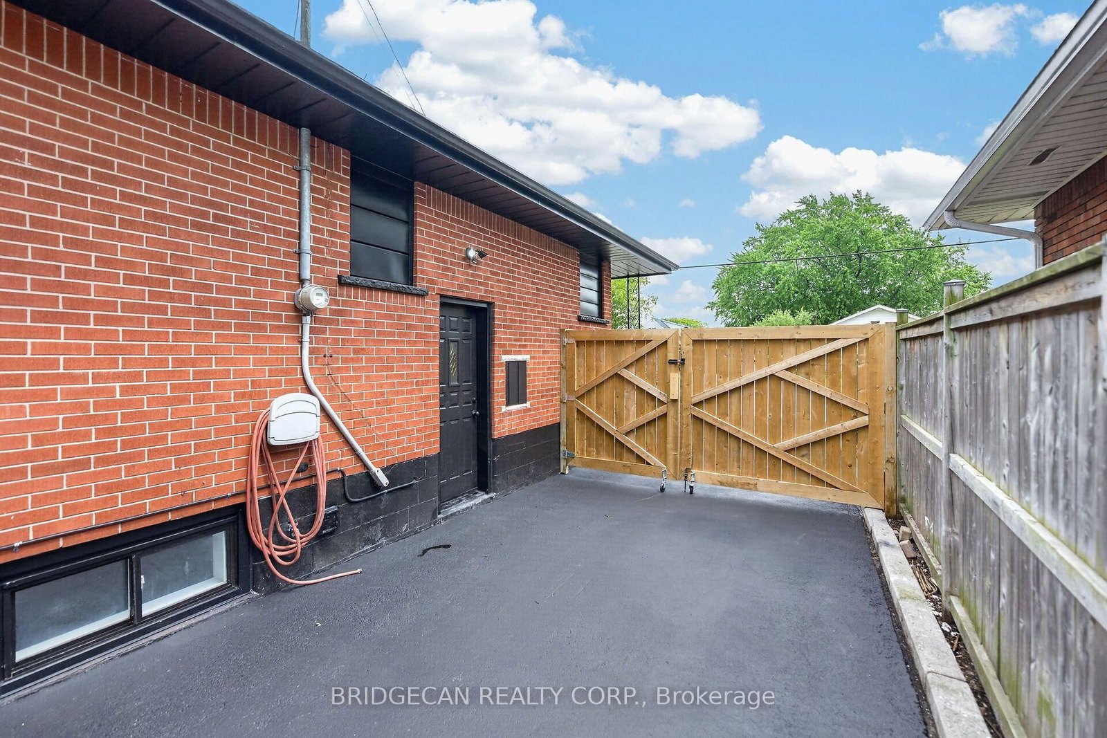 138 Rendell Boulevard • Hamilton, ON photo 46