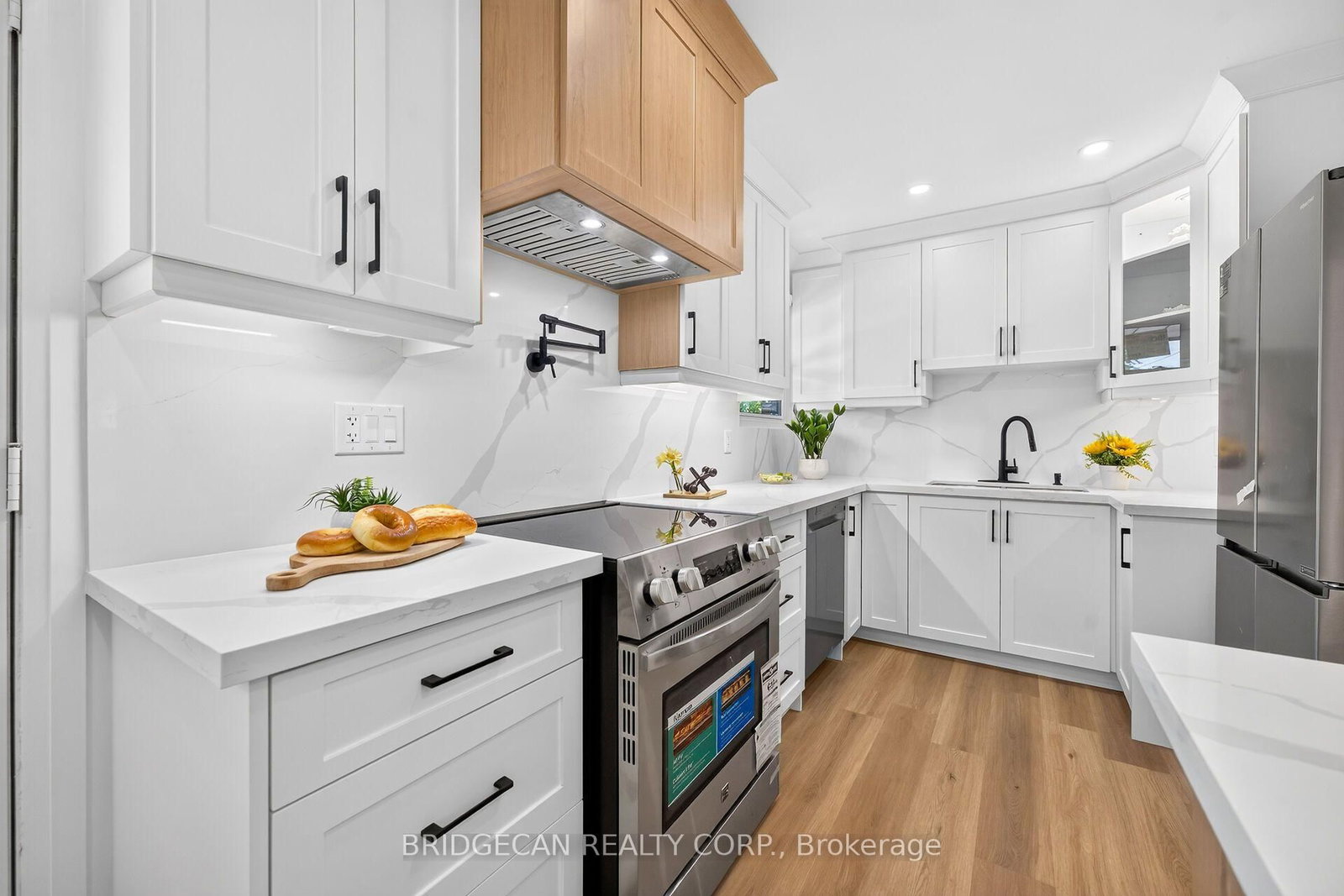 138 Rendell Boulevard • Hamilton, ON photo 9