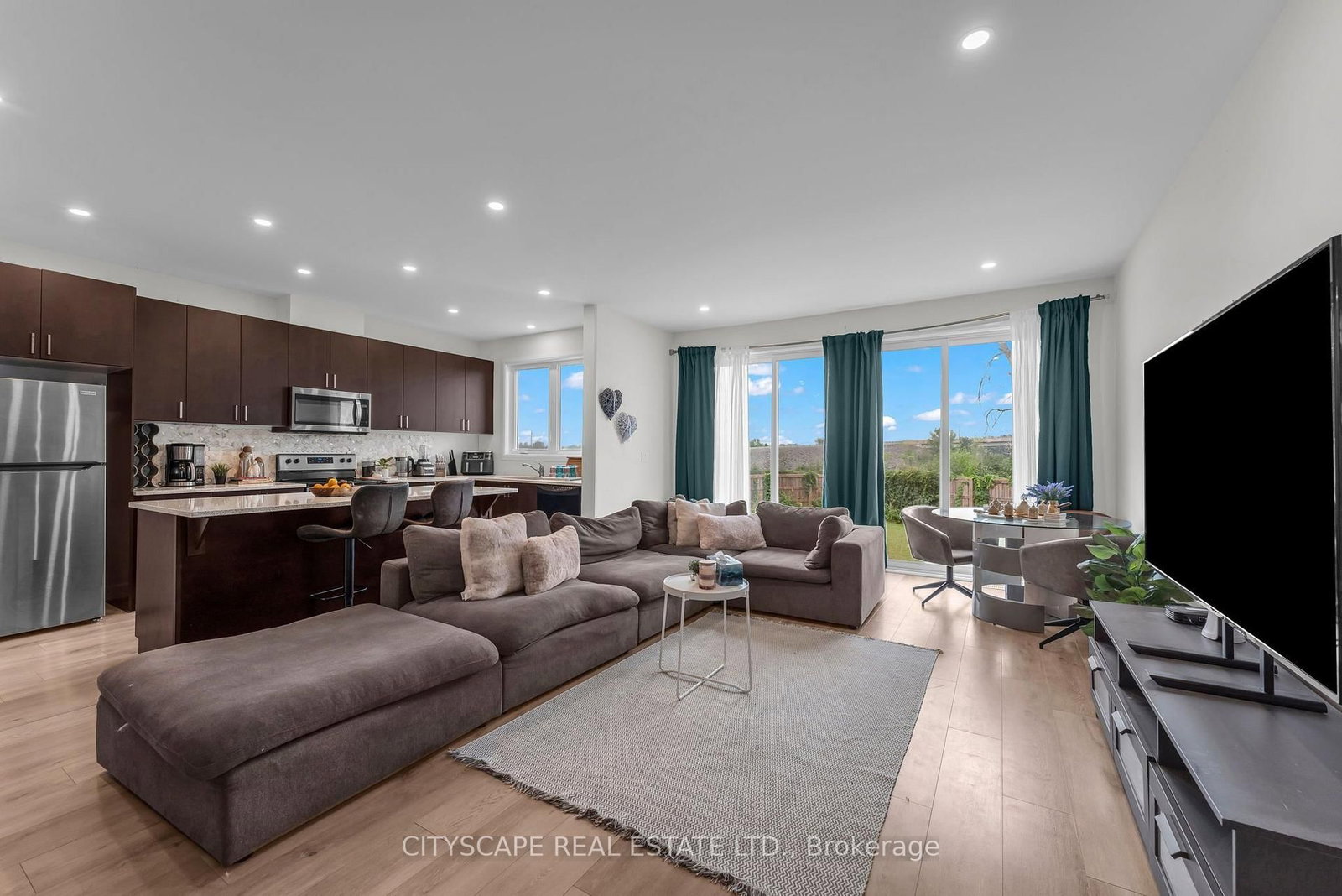 3 Erie Court • Loyalist, ON photo 10
